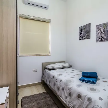 Sunny Modern Apartments المليحة المظهر الخارجي الصورة