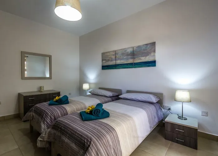 Sunny Modern Apartments