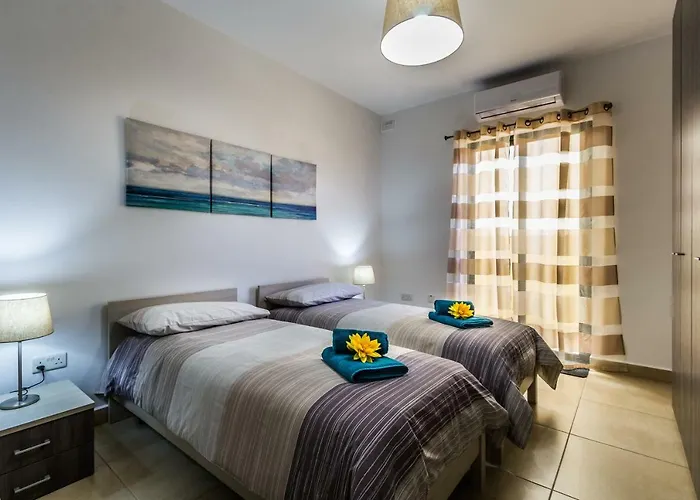 Sunny Modern Apartments